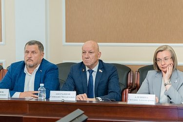 Подростки больше не смогут покупать вейпы